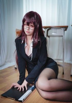 丰满老师2和学生中文在线观看_高清免费高清观看